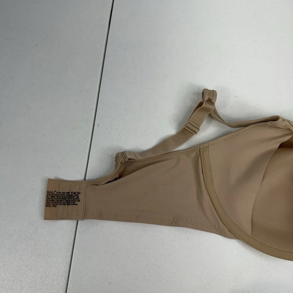 Bali 42DD Bra One Smooth U Ultra Light Shaping‎ Underwire 3439 Full Coverage Tan